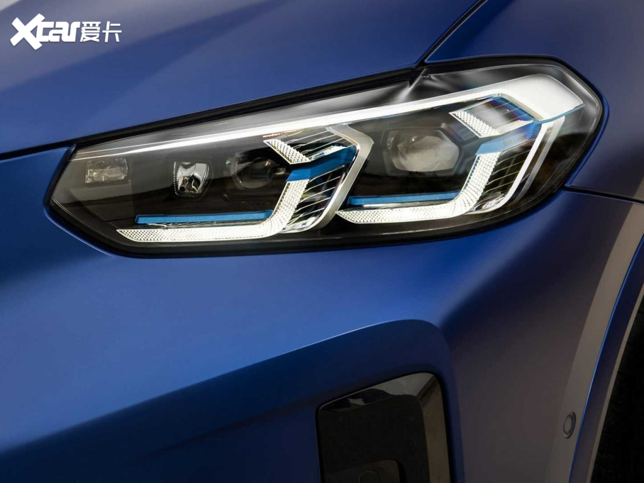 2022RX3 M Competition