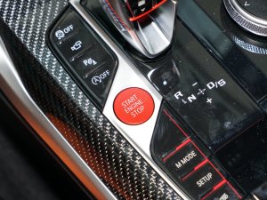 2022M4pTI܇ M xDrive  п؅^