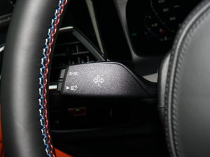 2022M4pTI܇ M xDrive  п؅^