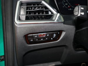 2022M4pTI܇ M xDrive  п؅^