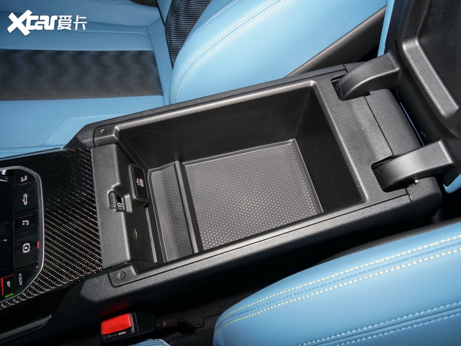 2022RM4 M4I܇ M xDrive 