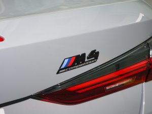 2022M4I܇ M xDrive  (x)(ji)^