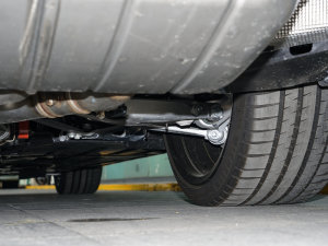 2022M4I܇ M xDrive  ^