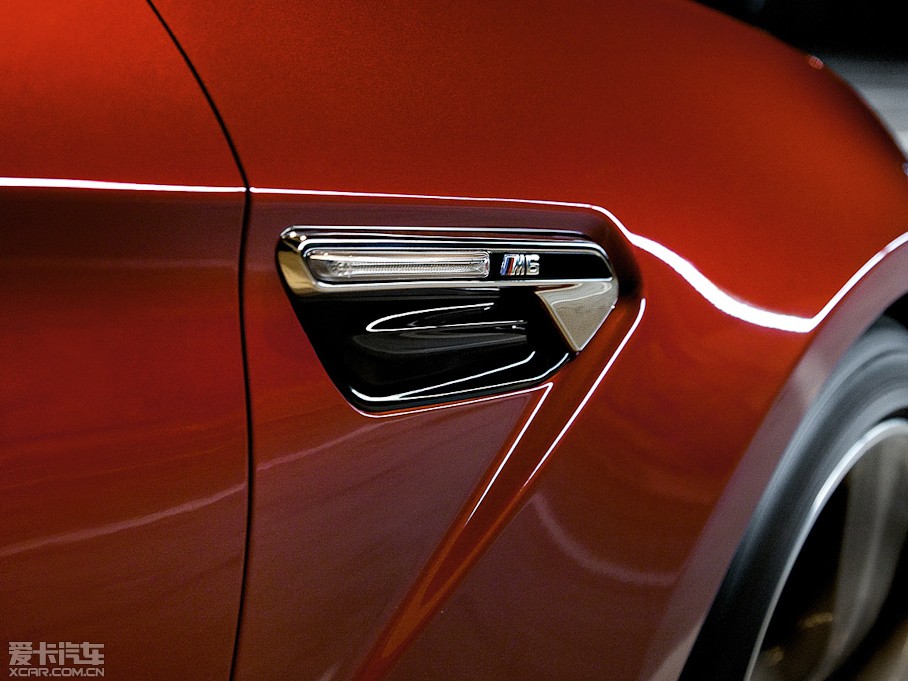 2013��RM6�p�T 