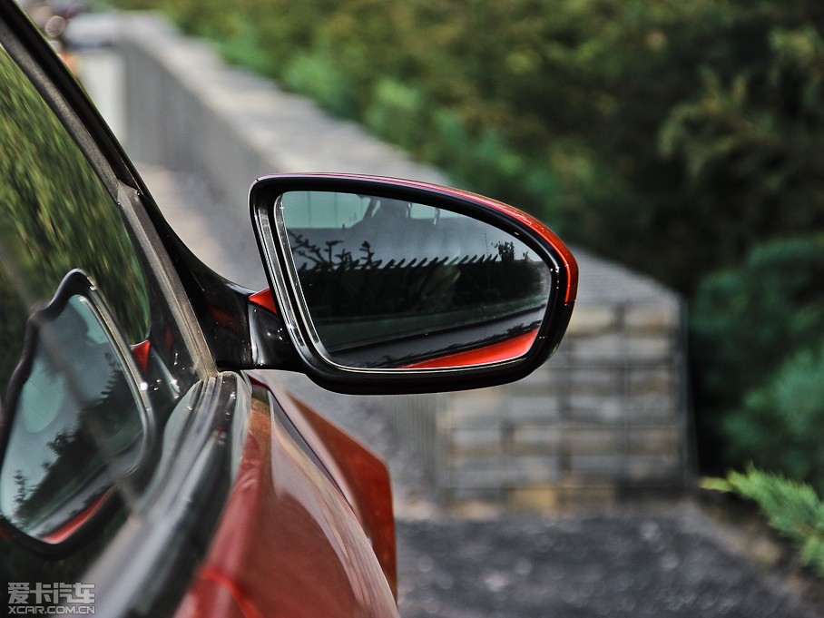 2013RM6pT 4.4T Coupe