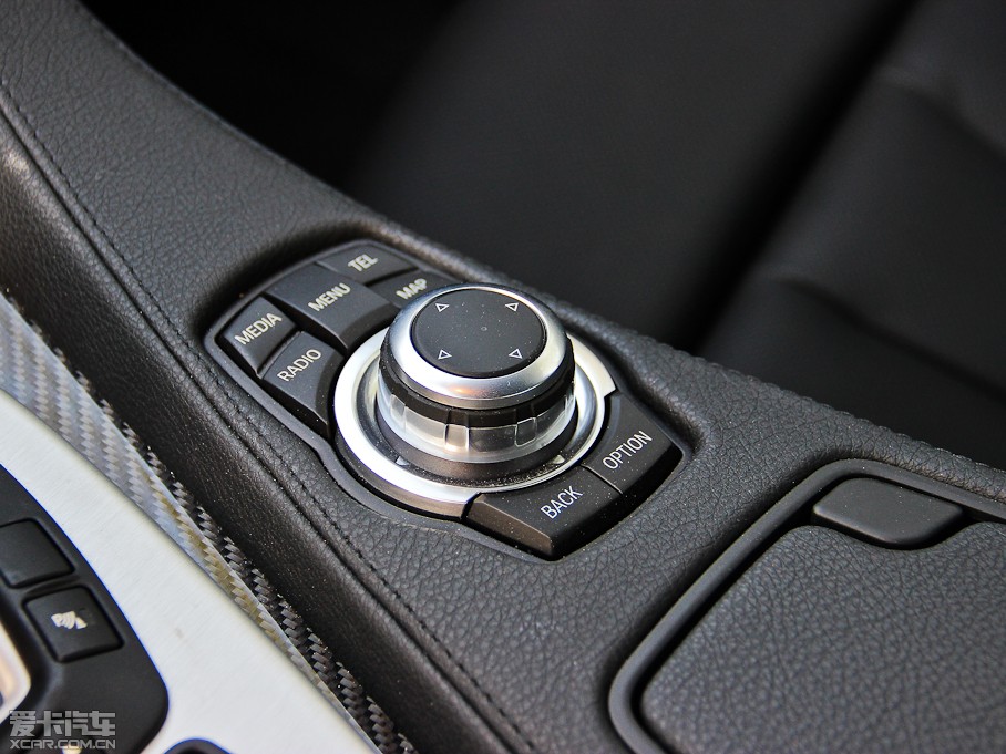 2013��RM6�p�T 4.4T Coupe