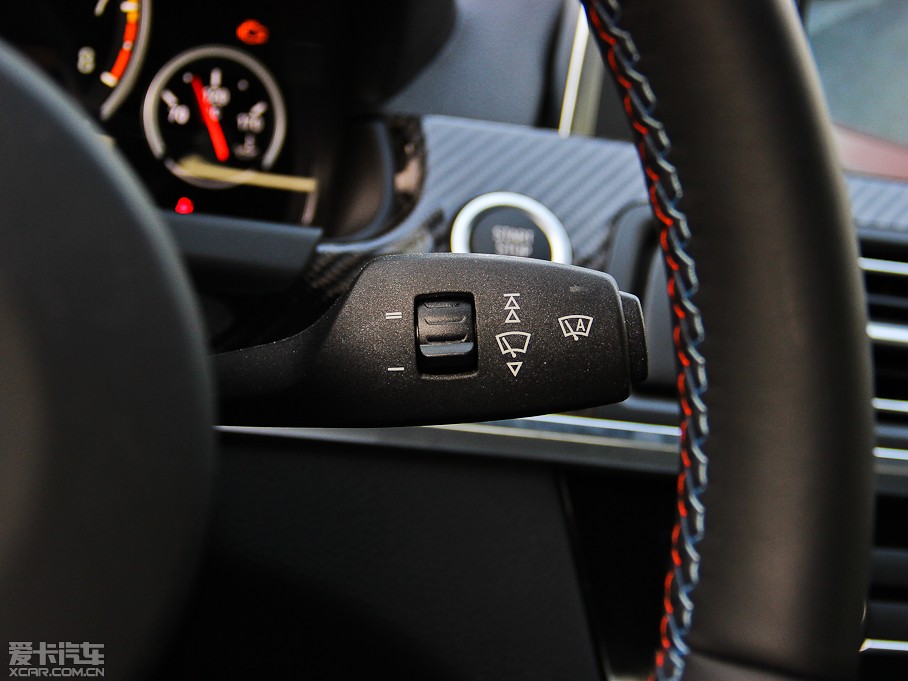 2013RM6pT 4.4T Coupe