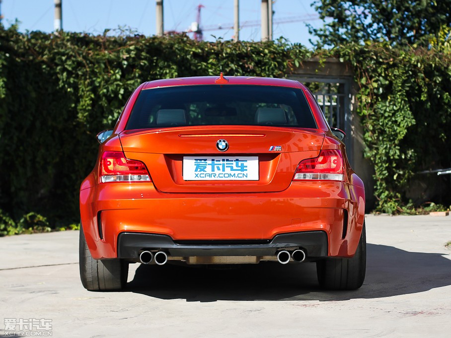 2011R1ϵM 1-Series M Coupe