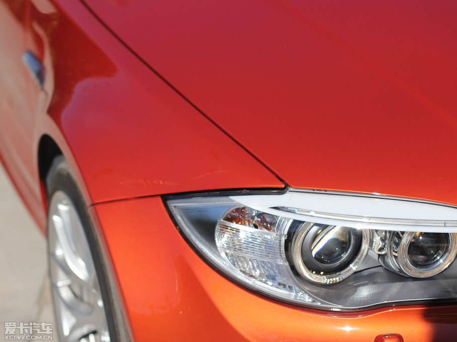 2011R1ϵM 1-Series M Coupe