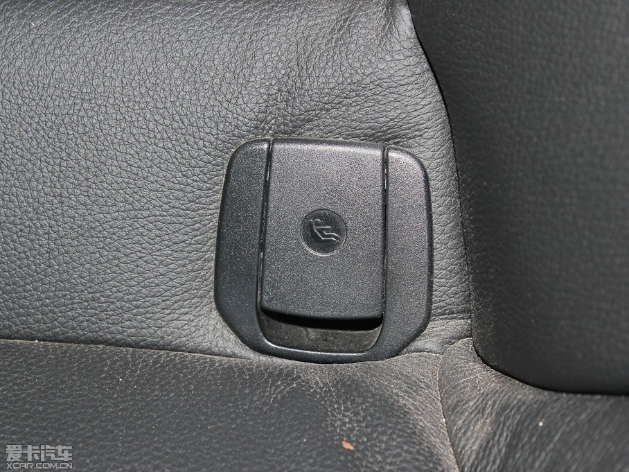 2011R1ϵM 1-Series M Coupe