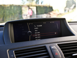 20111-Series M Coupe п؅^