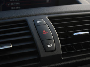 20111-Series M Coupe п؅^