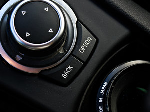 20111-Series M Coupe п؅^