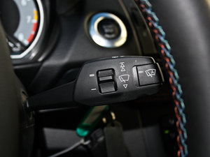 20111-Series M Coupe п؅^