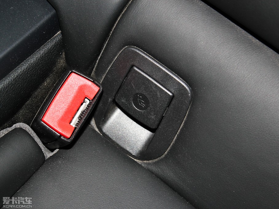 2010RM3pT 4.0 V8 25ذ