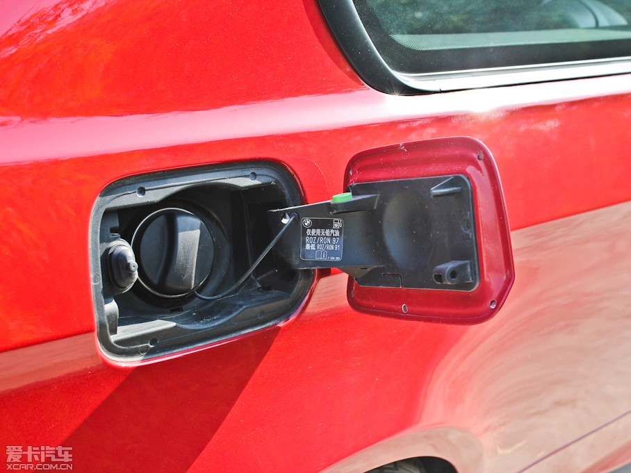 2010RM3pT 4.0 V8 25ذ