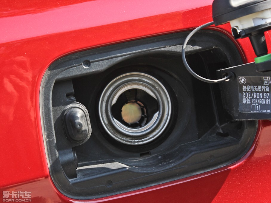 2010RM3pT 4.0 V8 25ذ