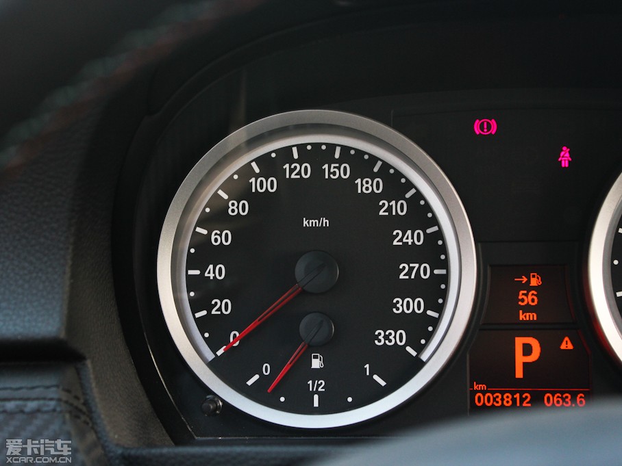 2010RM3pT 4.0 V8 25ذ