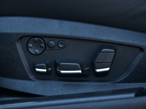 2012款4.4 V8 主驾驶座椅调节