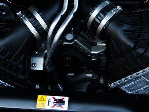 2012款4.4 V8 其它