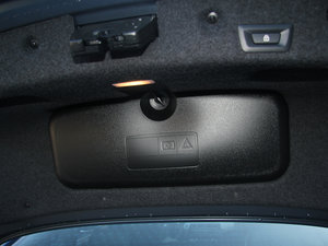 2012款4.4 V8 空间座椅