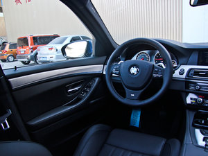 2012款4.4 V8 中控区
