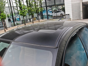 2010款4.4 V8 车顶
