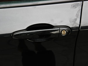 2010款4.4 V8 细节外观