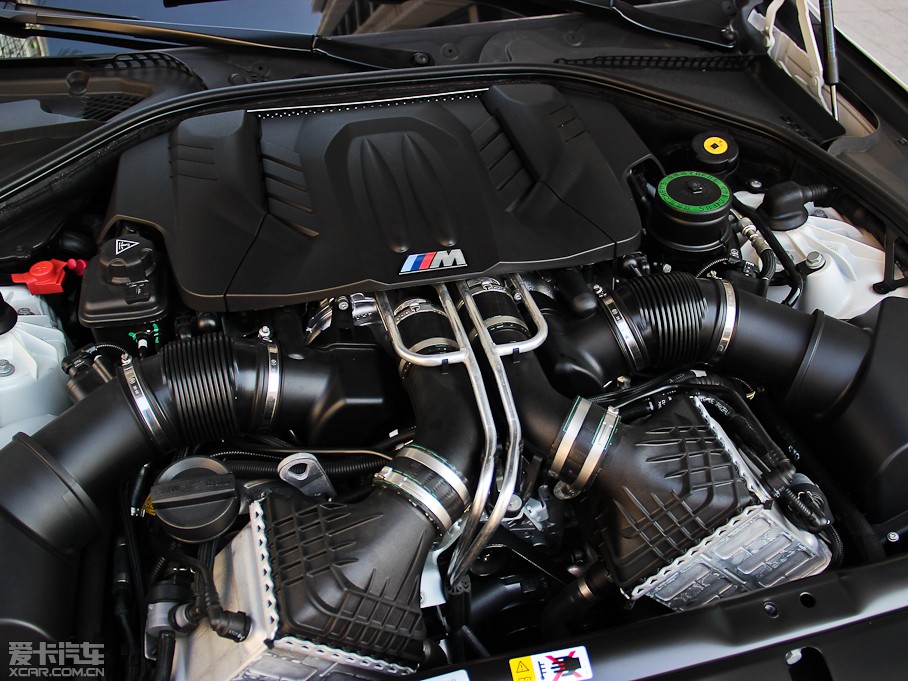 2014M5 4.4 V8 