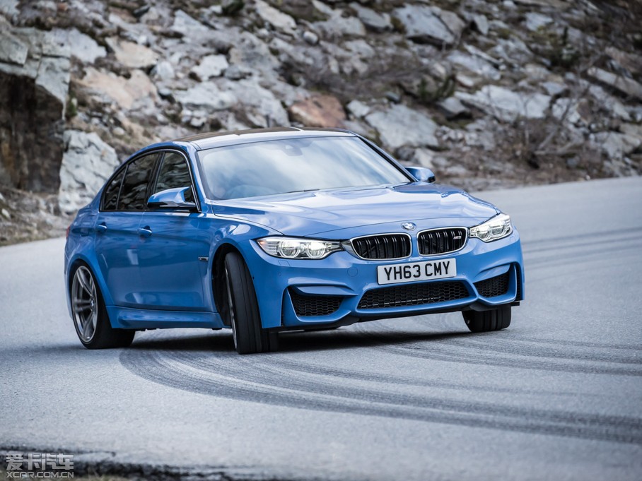 2014RM3 Saloon (UK-Version)