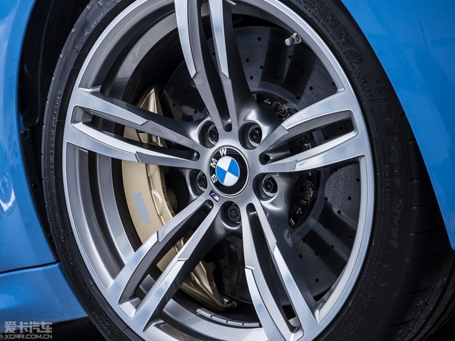 2014RM3 Saloon (UK-Version)