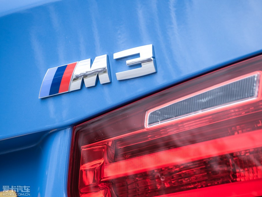 2014RM3 Saloon (UK-Version)