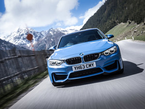 2014Saloon (UK-Version) w^