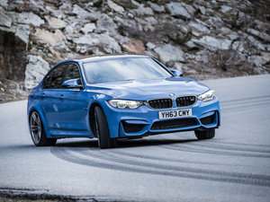 2014Saloon (UK-Version) w^