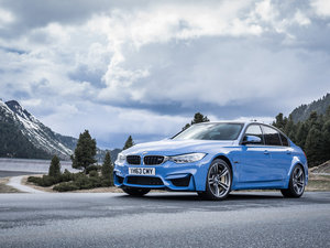 2014Saloon (UK-Version) w^