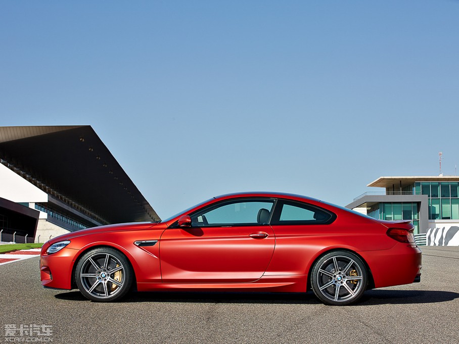 2015RM6pT 4.4T Coupe