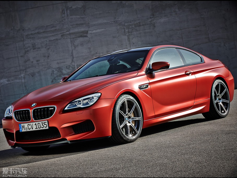 2015M6˫ 4.4T Coupe