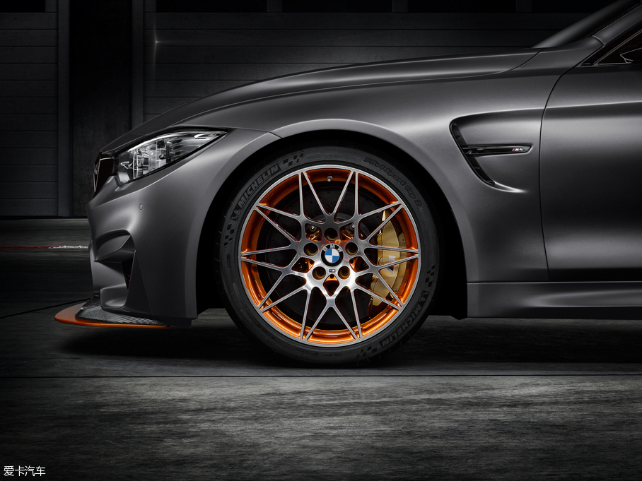 2015RM4 M4 GTS