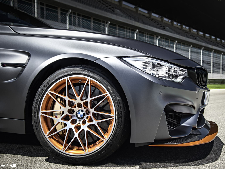 2015RM4 M4 GTS