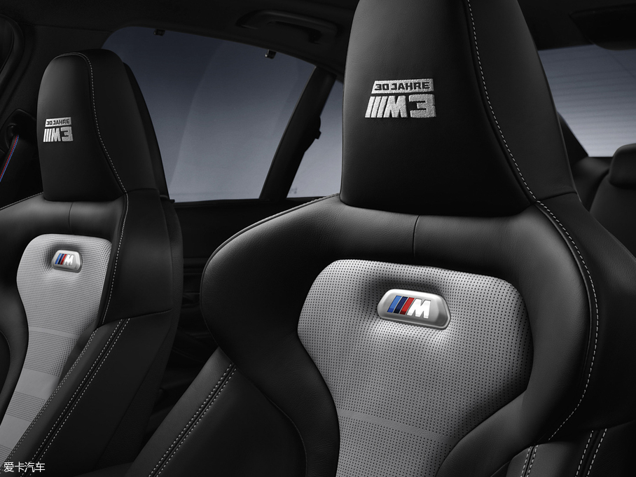 2016��RM3 30�����؄e��