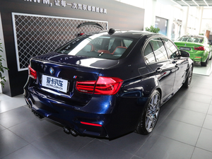 2016款3.0T 整体外观