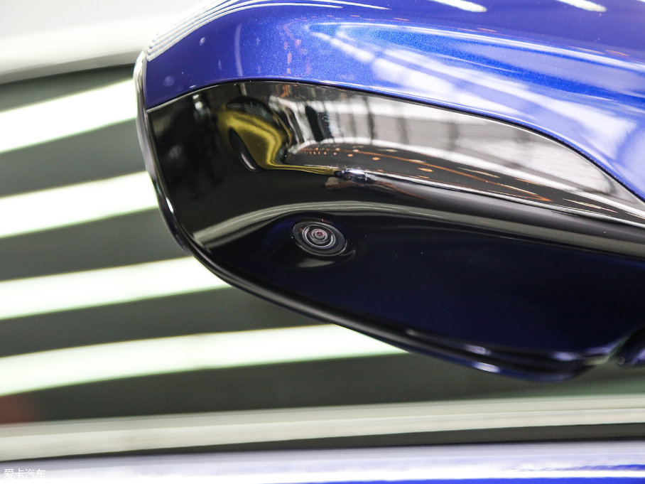 2015RM6T Gran Coupe