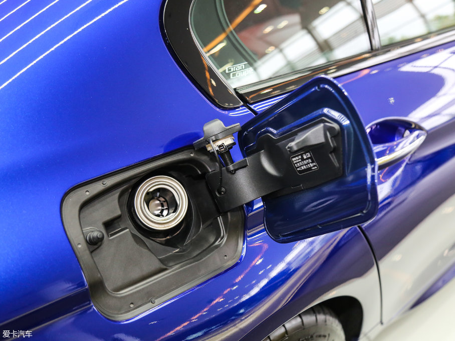 2015RM6T Gran Coupe