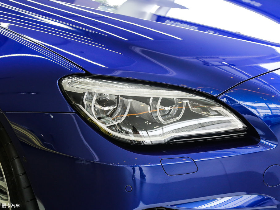 2015RM6T Gran Coupe