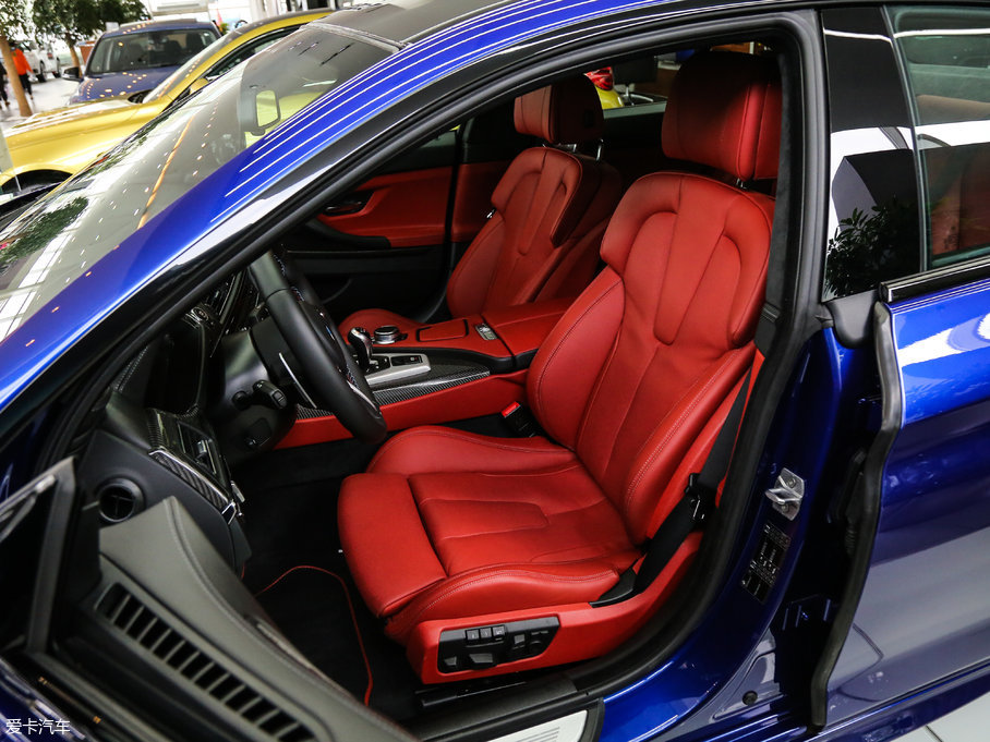 2015RM6T Gran Coupe