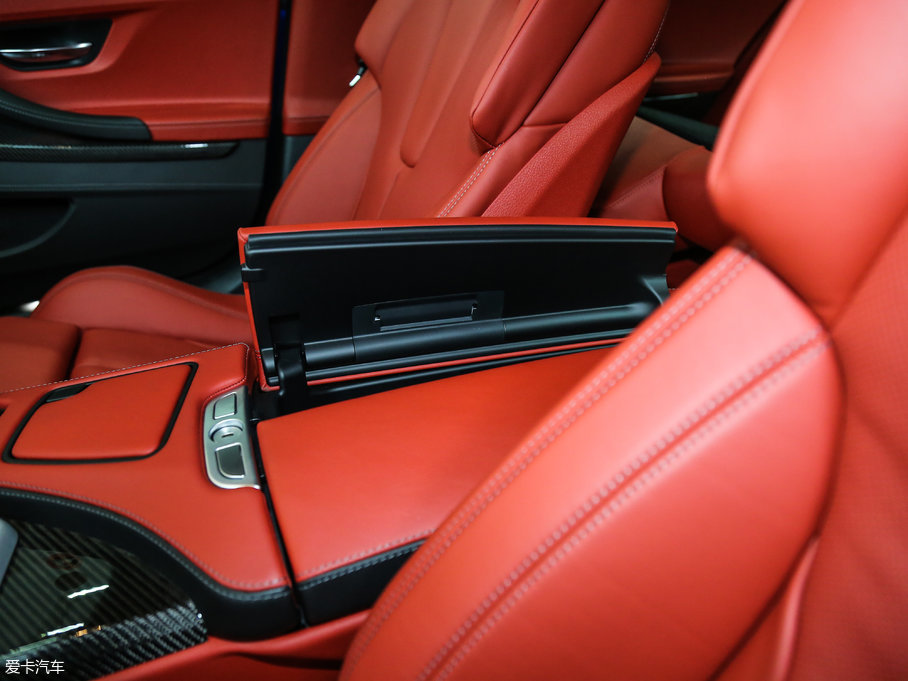 2015RM6T Gran Coupe