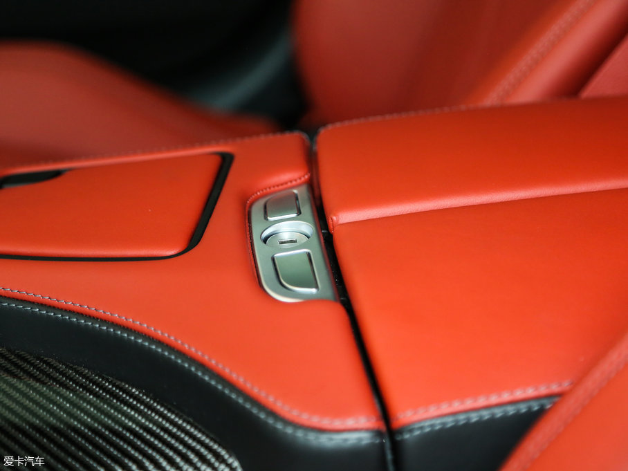 2015RM6T Gran Coupe