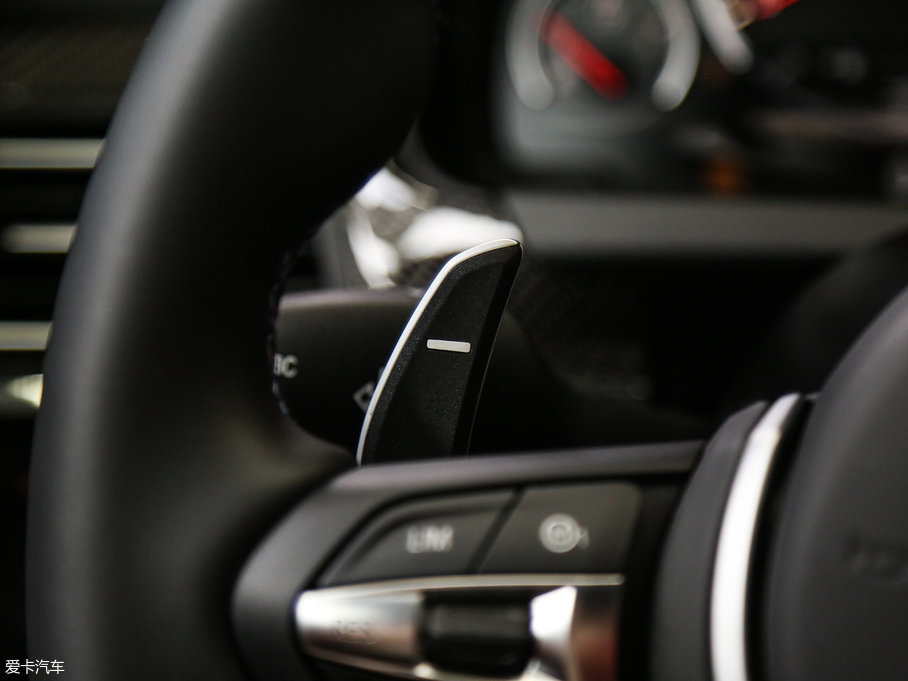 2015RM6T Gran Coupe