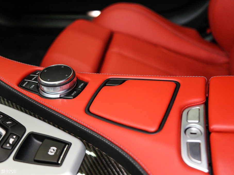 2015RM6T Gran Coupe