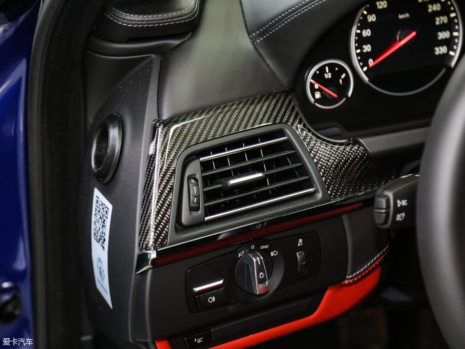 2015RM6T Gran Coupe